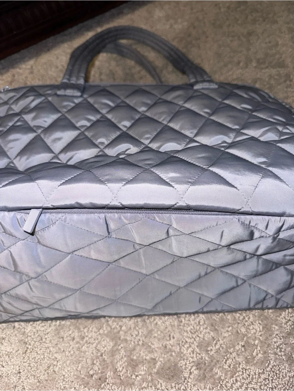 Vera Bradley Medium Traveler bag in Frost Grey